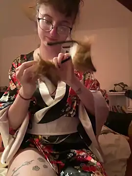 Snapshot of _foxygirl_ chatting on January 31, 2025, 6:03 pm  foxygirl  online show from January 31, 2025, 6:03 pm