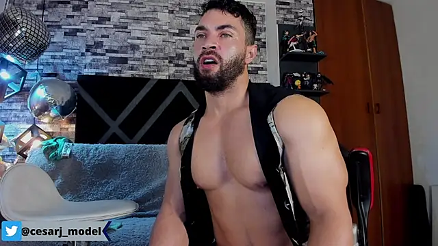 cesar jonnes online show from March 12, 2025, 1:47 am