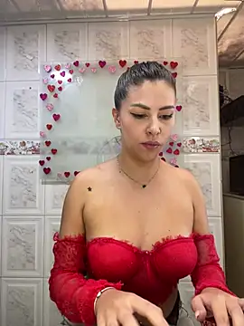Snapshot of Alanna_atm_ chatting on February 19, 2025, 4:55 pm Alanna atm online show from February 19, 2025, 4:55 pm