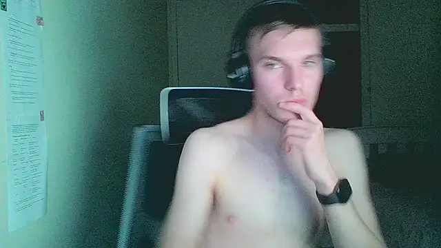 Snapshot of bluegaze6 chatting on October 11, 2025, 8:35 am bluegaze6 online show from October 11, 2025, 8:35 am