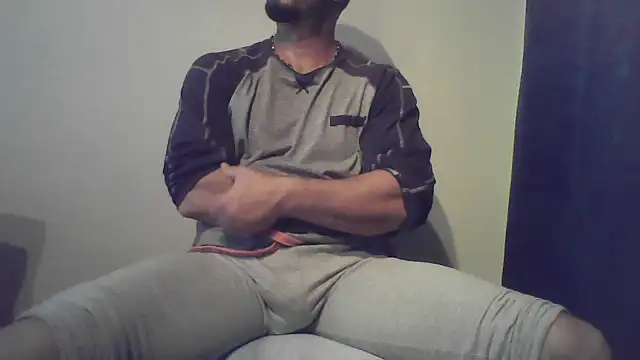 fl3xxx1 online show from January 13, 2025, 7:53 pm