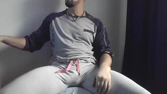 fl3xxx1 online show from January 14, 2025, 9:02 am