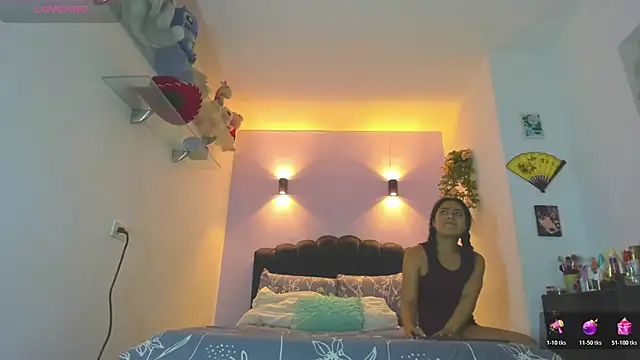 Sofia Clauss  online show from June 10, 2026, 5:07 am