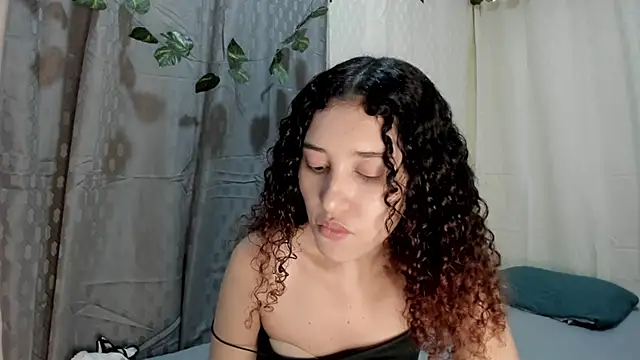 Snapshot of gabriela_duarte1 chatting on November 15, 2025, 3:04 am gabriela duarte1 online show from November 15, 2025, 3:04 am