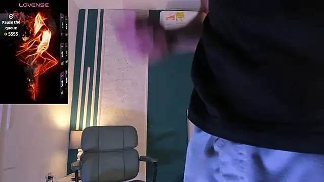 Snapshot of AlessandroDybala chatting on September 14, 2025, 12:26 pm AlessandroDybala online show from September 14, 2025, 12:26 pm