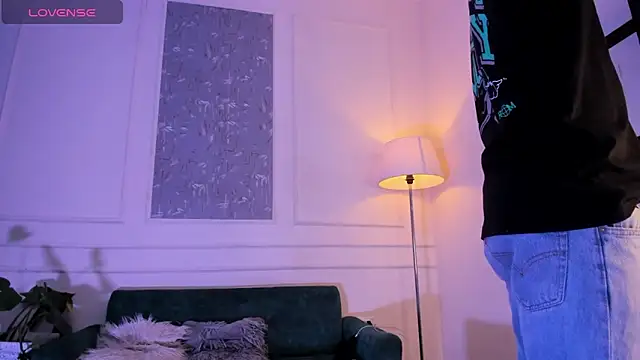 Snapshot of AlessandroDybala chatting on October 22, 2025, 12:27 pm AlessandroDybala online show from October 22, 2025, 12:27 pm