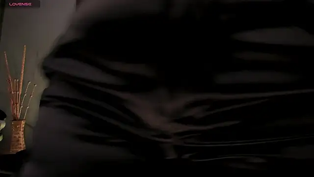 AnnaBrooks1 online show from January 6, 2026, 7:28 pm