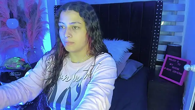 Snapshot of Sofiia-Rubb chatting on January 21, 2025, 3:59 am Sofiia-Rubb online show from January 21, 2025, 3:59 am
