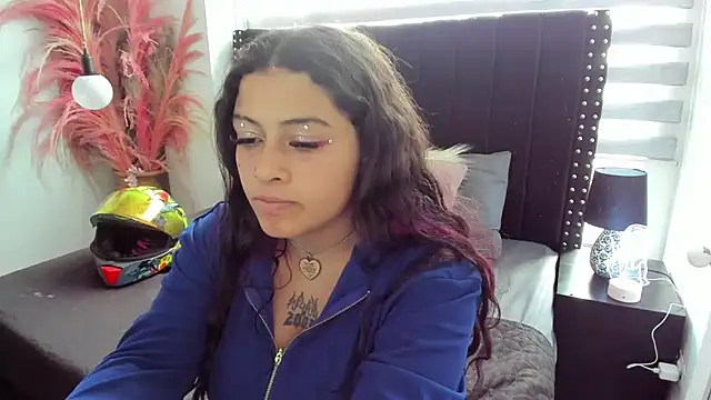 Snapshot of Sofiia-Rubb chatting on February 20, 2025, 8:03 pm Sofiia-Rubb online show from February 20, 2025, 8:03 pm