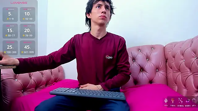 JeanRam18 online show from September 18, 2025, 7:05 pm