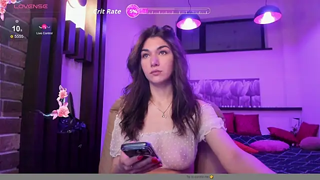 Snapshot of MonicaVii chatting on April 6, 2026, 12:08 am MonicaVii online show from April 6, 2026, 12:08 am