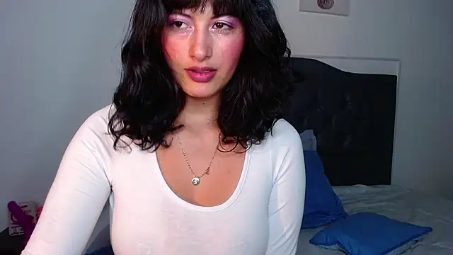 Snapshot of candy_lux_ chatting on February 25, 2025, 3:49 pm candy lux online show from February 25, 2025, 3:49 pm