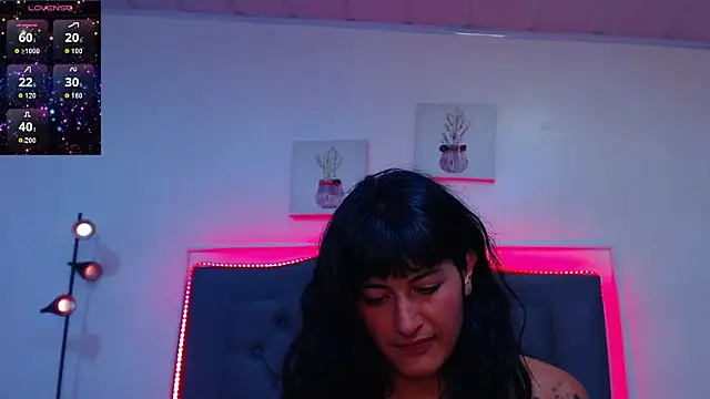 Snapshot of candy_lux_ chatting on May 15, 2026, 6:15 pm candy lux online show from May 15, 2026, 6:15 pm