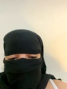 Snapshot of Barbyxhot chatting on October 21, 2025, 1:50 am Barbyxhot online show from October 21, 2025, 1:50 am