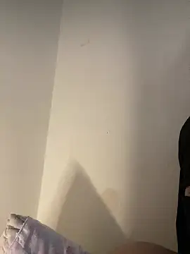 Barbyxhot online show from February 3, 2026, 2:44 pm