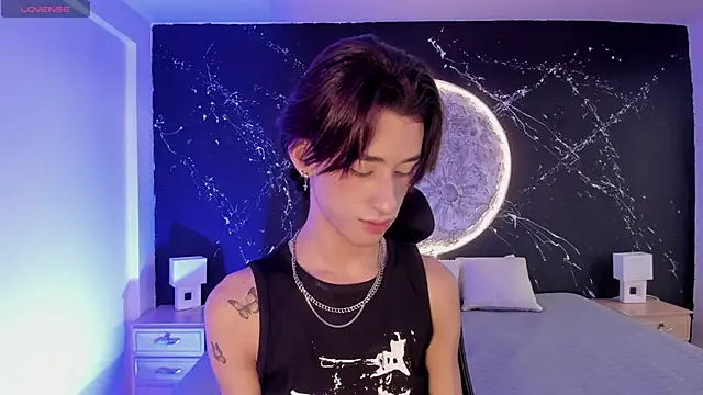 JasperCooper  online show from December 12, 2024, 1:49 pm