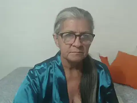 candy mature  online show from January 14, 2025, 10:06 am