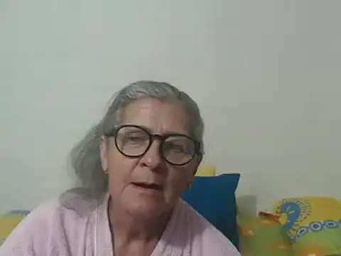 candy mature  online show from January 19, 2025, 11:10 pm