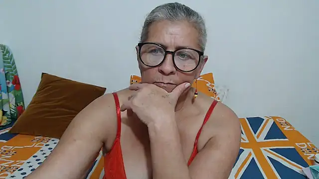 candy mature  online show from March 18, 2026, 12:03 am