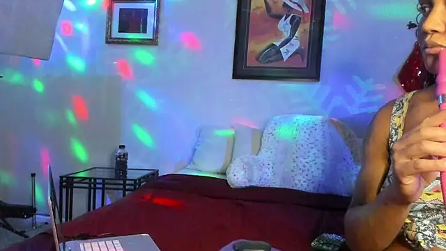 yiauana online show from December 28, 2024, 3:58 am
