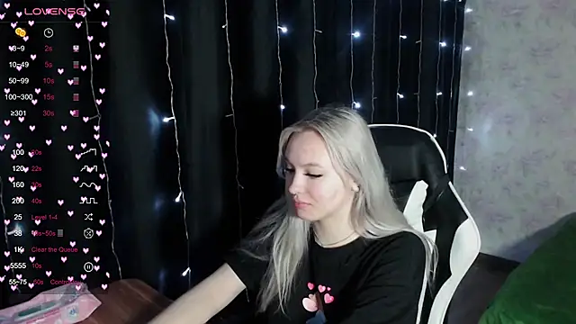 VikaPowers online show from January 24, 2025, 8:00 pm