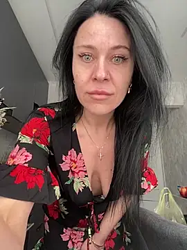 CuteNata online show from March 26, 2026, 11:05 am