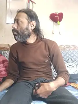 BadBoySmoker7070 online show from January 17, 2026, 9:40 pm