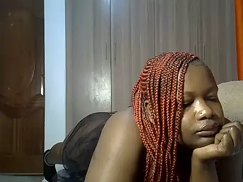 freaky juicy online show from November 21, 2025, 4:49 pm