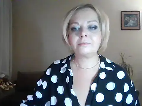 SofiyaPetrova online show from December 6, 2024, 6:50 pm