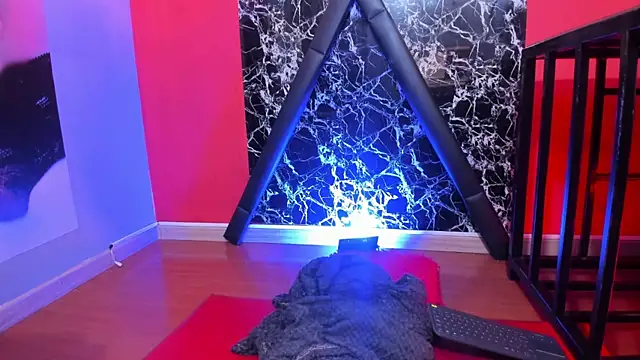 Snapshot of Santa_Cooper_ chatting on March 20, 2025, 9:59 am Santa Cooper  online show from March 20, 2025, 9:59 am