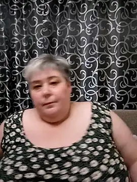 Baunti5555 online show from December 22, 2025, 6:05 pm