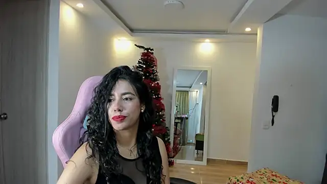 Snapshot of susana_monroy chatting on December 26, 2024, 8:42 pm susana monroy online show from December 26, 2024, 8:42 pm