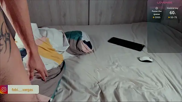 dimitri targaryen online show from April 17, 2026, 10:51 am