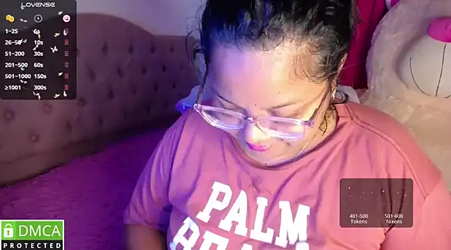Snapshot of KittyHot20 chatting on February 6, 2025, 11:04 pm KittyHot20 online show from February 6, 2025, 11:04 pm