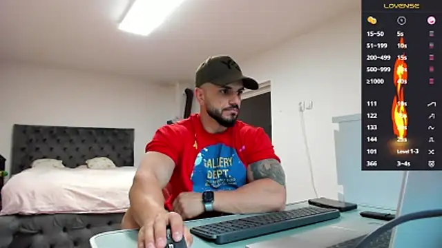 supermanboy94 online show from April 30, 2026, 5:47 am