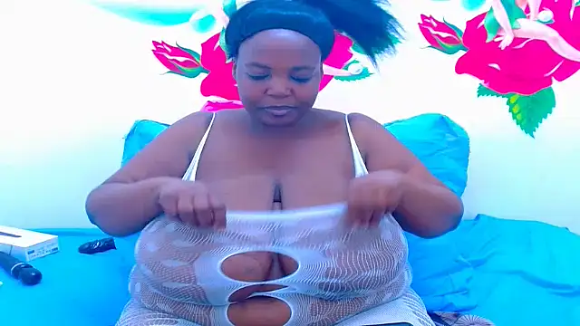 Snapshot of LUSTFULBOOBSS chatting on September 25, 2025, 6:55 pm LUSTFULBOOBSS online show from September 25, 2025, 6:55 pm