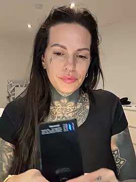 AileenInkOfficial online show from December 27, 2024, 4:10 pm