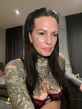 AileenInkOfficial online show from December 28, 2024, 6:29 pm