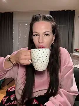 AileenInkOfficial online show from January 15, 2025, 3:33 am