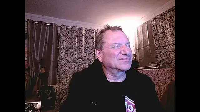 coryassman online show from December 14, 2024, 4:34 am