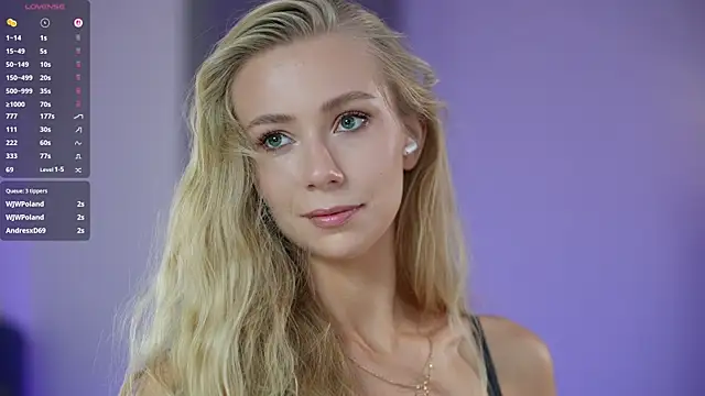 Snapshot of Vika54784 chatting on September 29, 2025, 4:50 am Vika54784 online show from September 29, 2025, 4:50 am