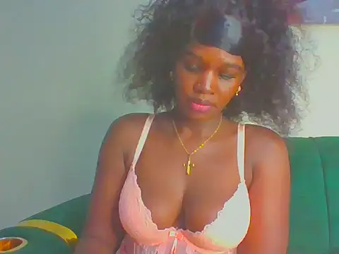 cutesmiling online show from July 31, 2026, 1:38 am