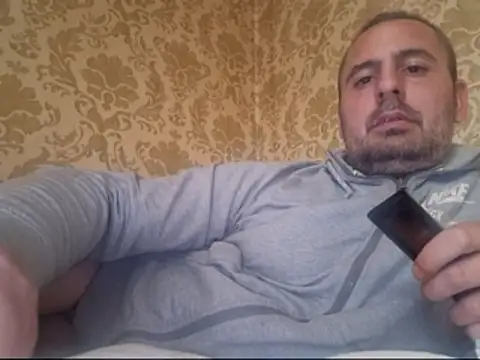 Basszos88i online show from October 18, 2025, 12:06 pm