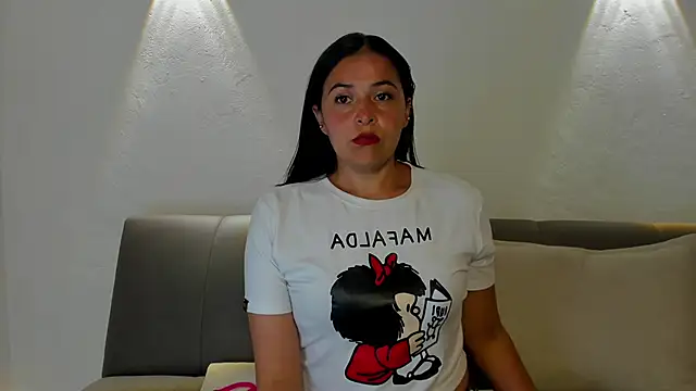 Snapshot of jessamond chatting on September 19, 2025, 9:37 pm jessamond online show from September 19, 2025, 9:37 pm