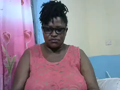 sexy bigboobss online show from February 14, 2025, 10:49 am