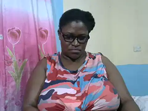 sexy bigboobss online show from February 19, 2025, 8:31 pm