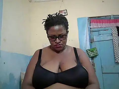 sexy bigboobss online show from March 23, 2026, 8:40 am