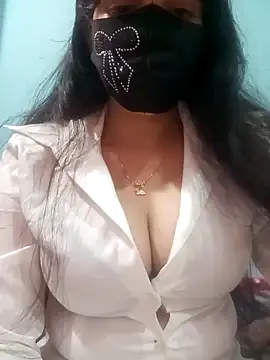 Snapshot of Anjel_Sadia chatting on February 8, 2025, 1:44 pm Anjel Sadia online show from February 8, 2025, 1:44 pm