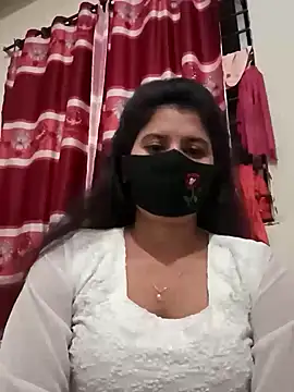 Cute Nipa online show from December 28, 2024, 4:30 pm