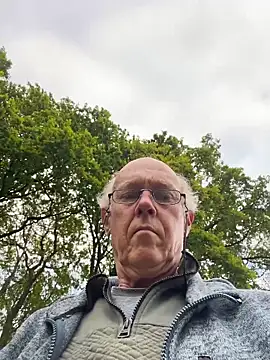 martxxxxx online show from May 20, 2026, 5:52 pm